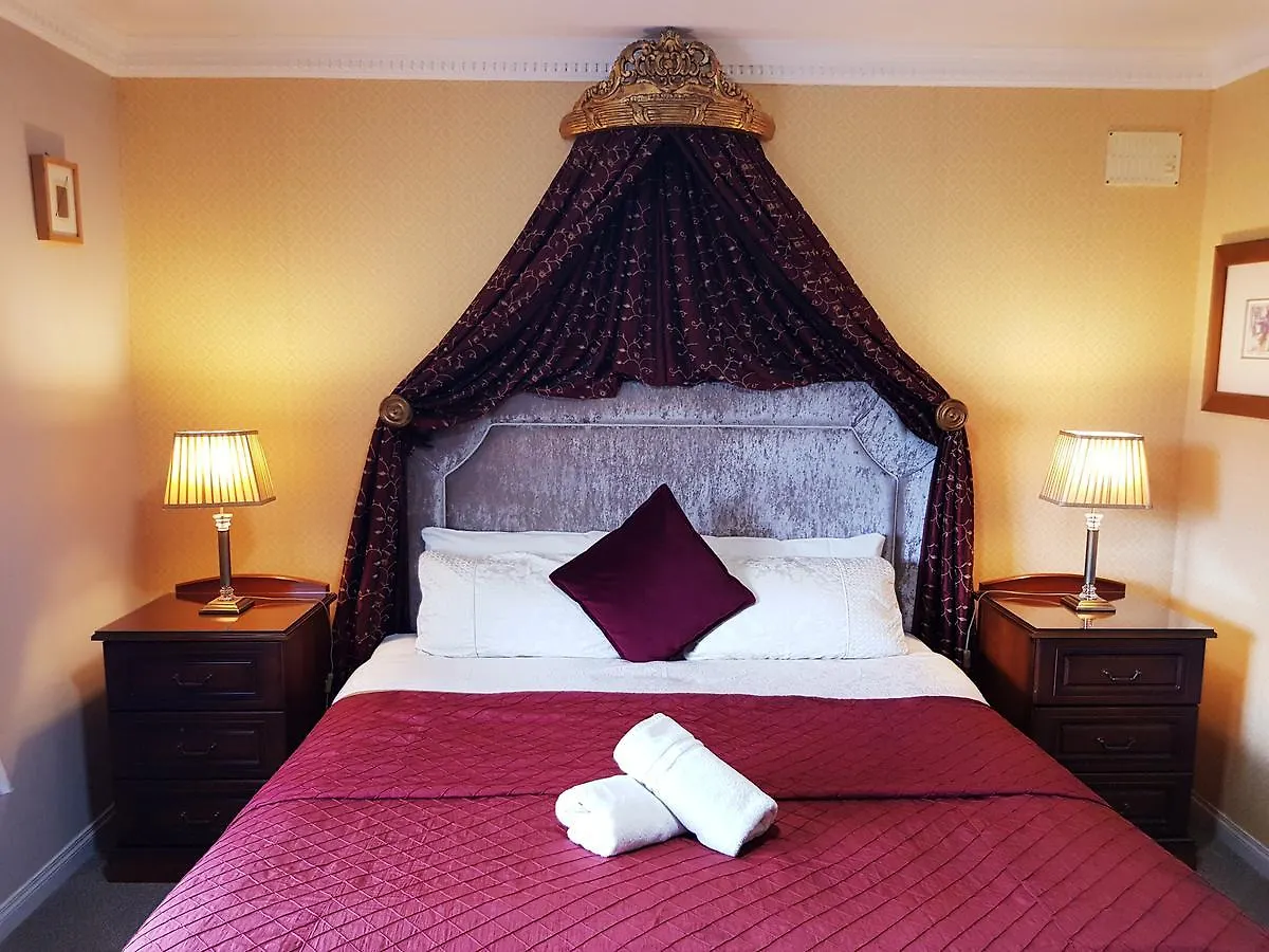 Killarney Inn